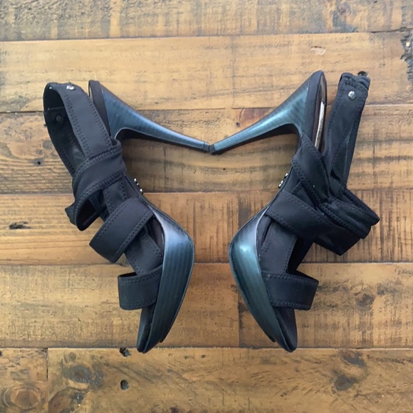 Strappy Black Heels - Picture 2 of 7